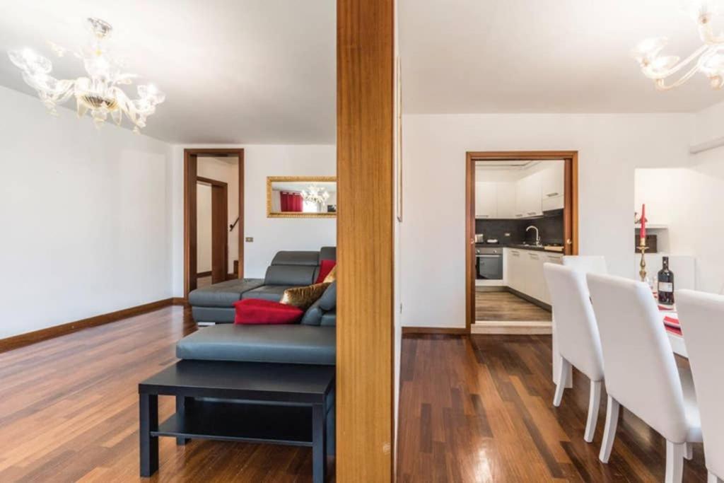 Rialto Apartment With Canal Grande View Venice Ngoại thất bức ảnh