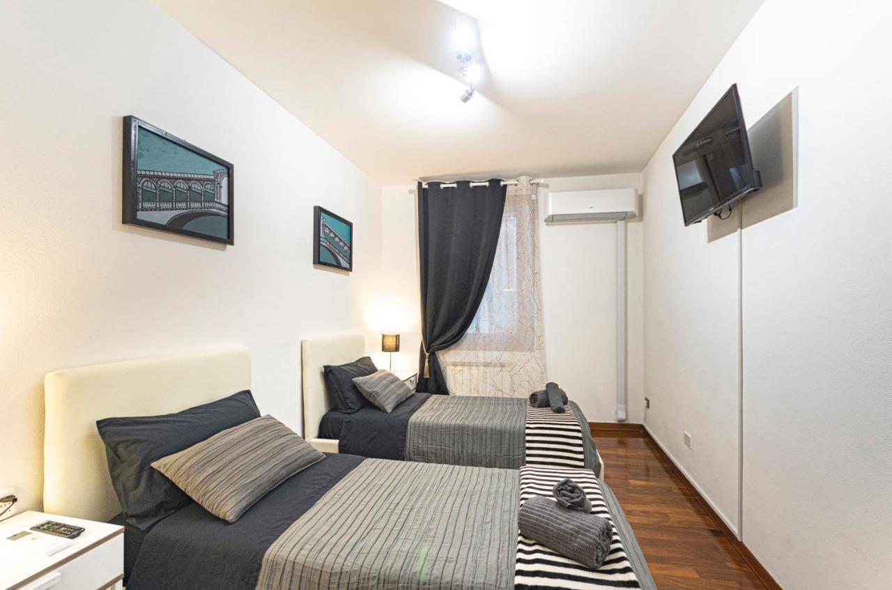 Rialto Apartment With Canal Grande View Venice Ngoại thất bức ảnh